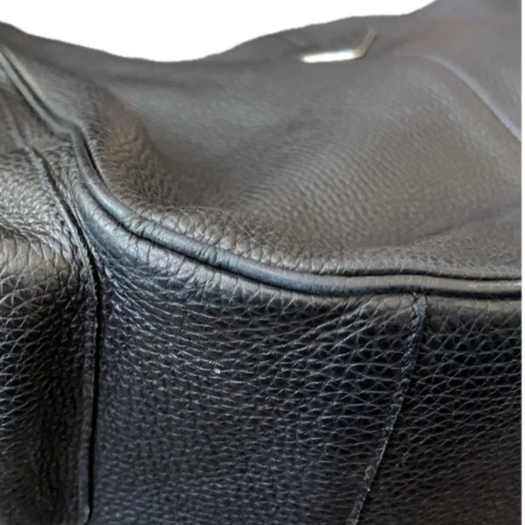 COPY - Authentic Prada Vintage Leather Shoulder Bag - Picture 8 of 13